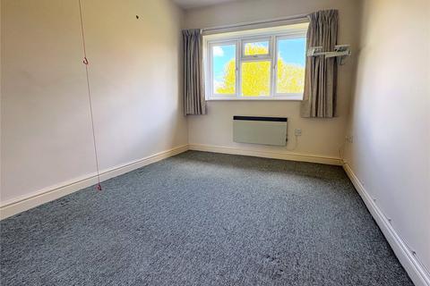2 bedroom apartment for sale, Barclay Court, Trafalgar Road, Cirencester, Gloucestershire, GL7