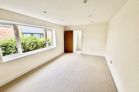 undefined, Countess Wear Road, Exeter