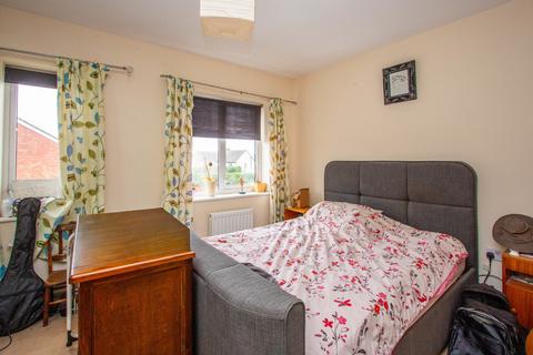 2 bedroom semi-detached house for sale, Nippendale, Rushden NN10