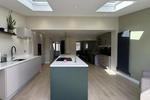 3 bedroom semi-detached house for sale, Alvaston Road, Melton Mowbray