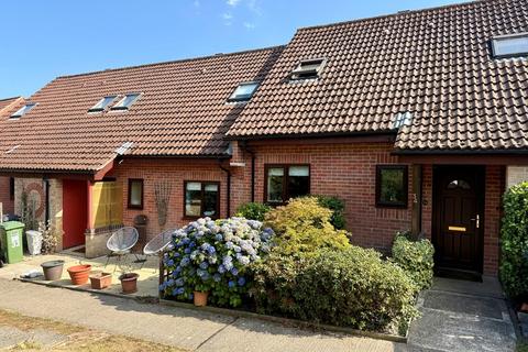 2 bedroom chalet for sale, Waterfield Meadows, North Walsham