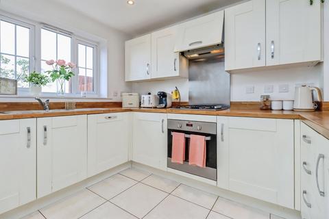 4 bedroom detached house for sale, Dove Close, Shrewsbury, SY2