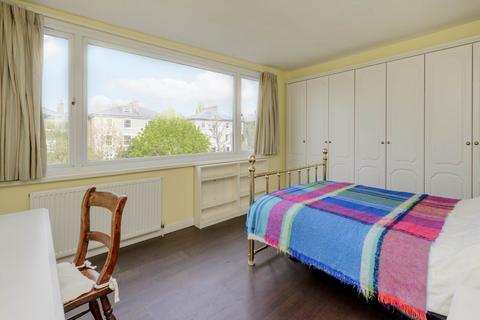 1 bedroom flat for sale, Eton Road, London NW3