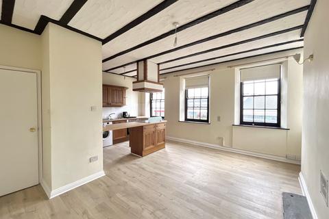 2 bedroom flat to rent, The Barbican, PLYMOUTH, PL1