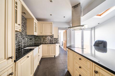 2 bedroom terraced house for sale, Salisbury Street, Taunton
