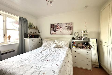 1 bedroom retirement property for sale, 11 College Road, Epsom