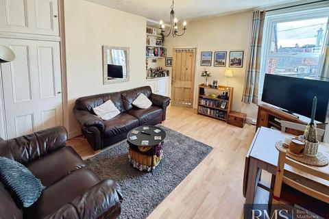 2 bedroom flat for sale, Ashfield Road, Newcastle Upon Tyne NE3