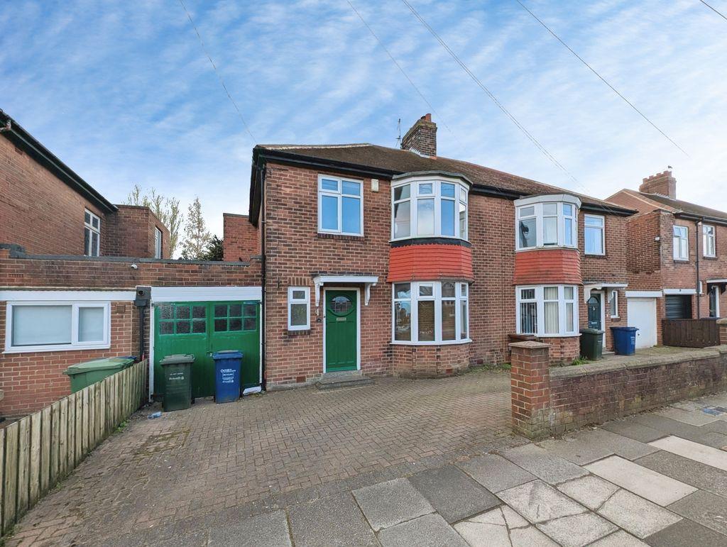 Fenham Hall Drive, Newcastle Upon Tyne NE4