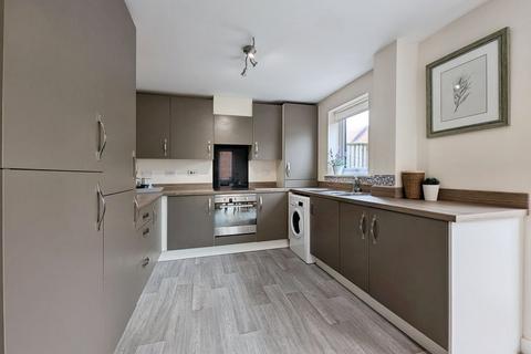3 bedroom semi-detached house for sale, Bellshiel Grove, Newcastle Upon Tyne NE15