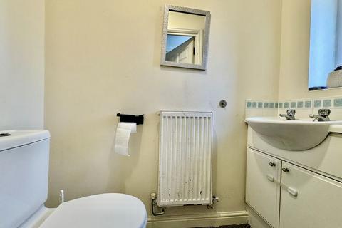 3 bedroom townhouse for sale, Morgan Close, Luton