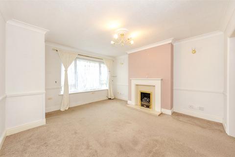 undefined, Maes Canol, Llandudno Junction, Conwy, LL31