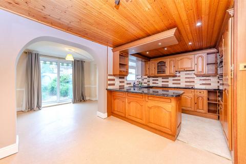 undefined, Maes Canol, Llandudno Junction, Conwy, LL31