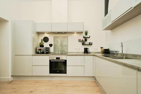 3 bedroom flat for sale, Albion Street, CHELTENHAM, Gloucestershire, GL52