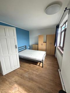 4 bedroom maisonette to rent, Seyssel Street, Island Garden, Madchute, Canary Wharf, London, E14 3HZ