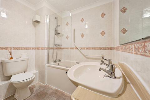 2 bedroom apartment for sale, Chase Court, Whickham NE16
