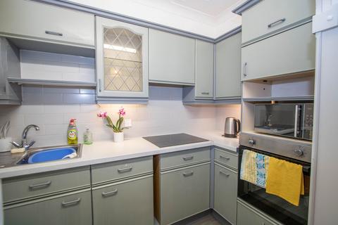 2 bedroom flat for sale, Parkwood Road, Parkwood Court Parkwood Road, PL19