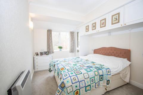 2 bedroom flat for sale, Parkwood Road, Parkwood Court Parkwood Road, PL19