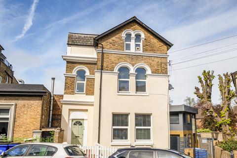 2 bedroom apartment for sale, Colby Road, London, SE19