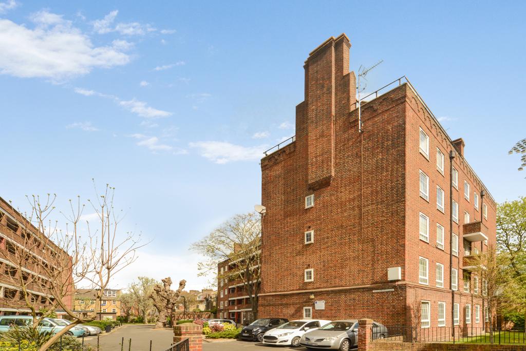 Sw8 1pp Meadow Road, Vauxhall, SW8 2 bed apartment for sale - £399,500