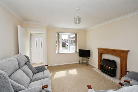 2 bedroom detached bungalow for sale, Woburn Avenue, Lincoln, LN1