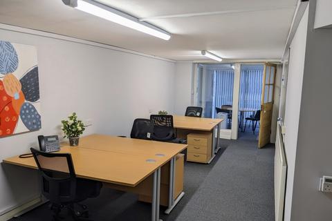 Office to rent, 12 Cedar Tree Close Hilperton BA14 7XJ