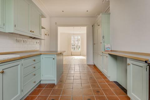 5 bedroom terraced house for sale, Fentiman Road, London SW8