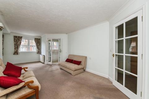 1 bedroom flat for sale, Littleham Road, Exmouth, Devon, EX8