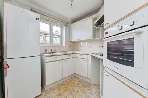 1 bedroom flat for sale, Littleham Road, Exmouth, Devon, EX8