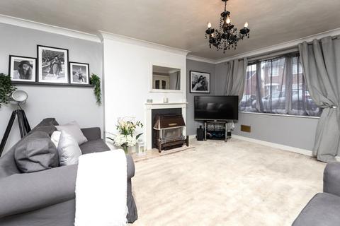 3 bedroom semi-detached house for sale, Beech Crescent, Castleford, WF10