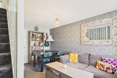 2 bedroom semi-detached house for sale, Tyne View Place, Gateshead, NE8