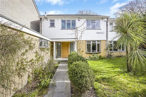 4 bedroom link detached house for sale, Biscoe Way, Lewisham, London, SE13