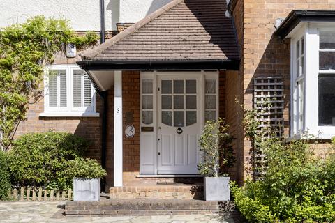 6 bedroom detached house for sale, Hurst Avenue, London, N6