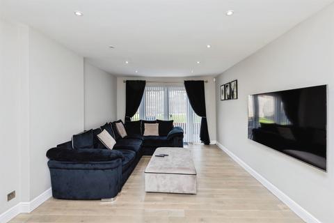5 bedroom detached house for sale, Harewood Way, LEEDS