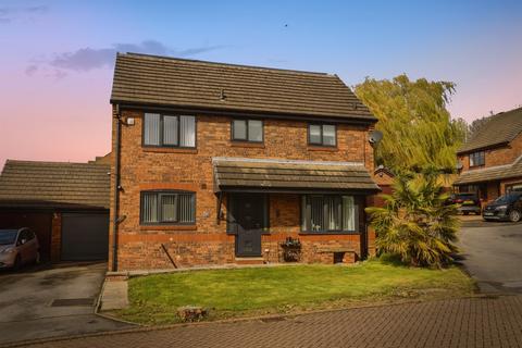 5 bedroom detached house for sale, Harewood Way, LEEDS