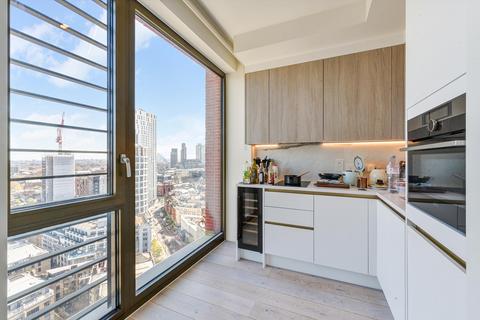 Studio to rent, The Arc, 225 City Road, London EC1V