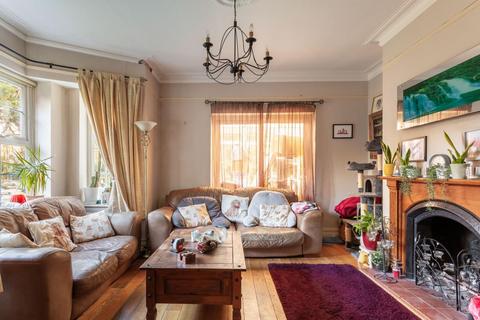 undefined, London Road, Burgess Hill