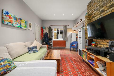 2 bedroom terraced house for sale, Millers Terrace, London E8