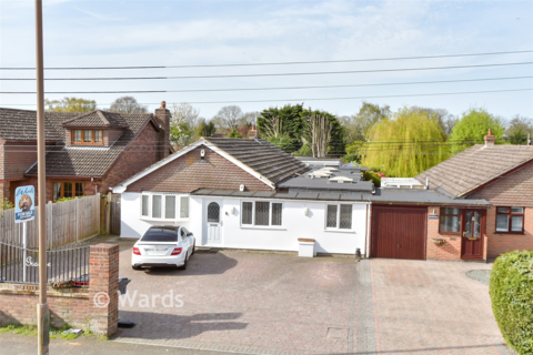 4 bedroom detached bungalow for sale, London Road, Sevenoaks TN15