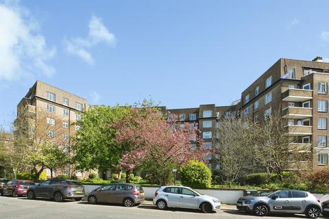 3 bedroom flat for sale, Furze Hill, Hove