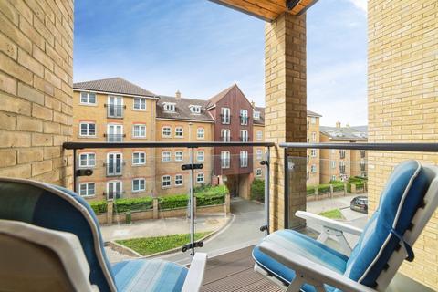 2 bedroom apartment for sale, Pegs Lane, HERTFORD