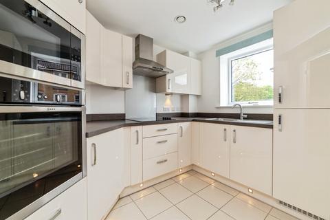 2 bedroom apartment for sale, Pegs Lane, HERTFORD
