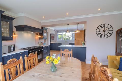 4 bedroom detached house for sale, Fairfield Road, Fairfield