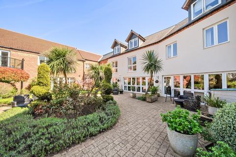 2 bedroom retirement property for sale, High Street, Knowle, Solihull, West Midlands, B93