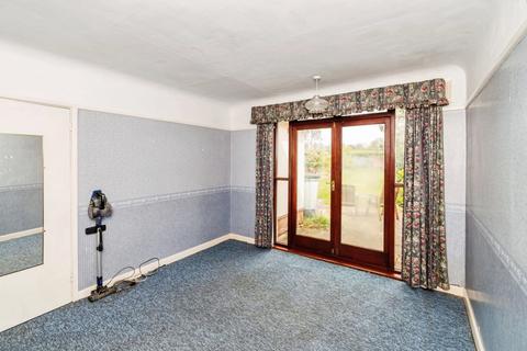 2 bedroom bungalow for sale, Woodlands Road, Woodlands, Southampton, Hampshire, SO40