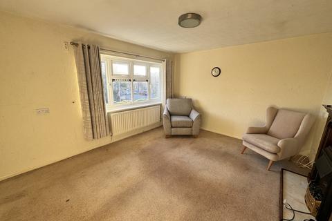 undefined, Lomas Close, Burnage, M19