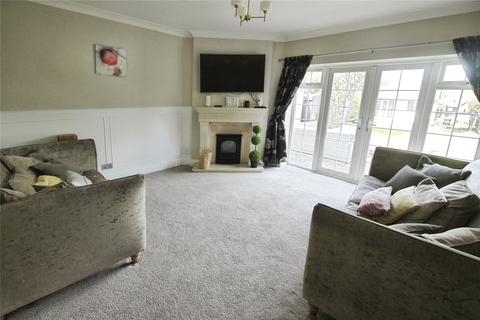 4 bedroom detached house for sale, Nags Head Lane, Brentwood, Essex, CM14