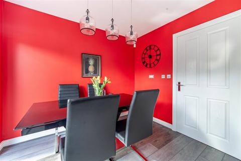 3 bedroom semi-detached house for sale, Rudchester Close, Newcastle Upon Tyne, NE15 9BW