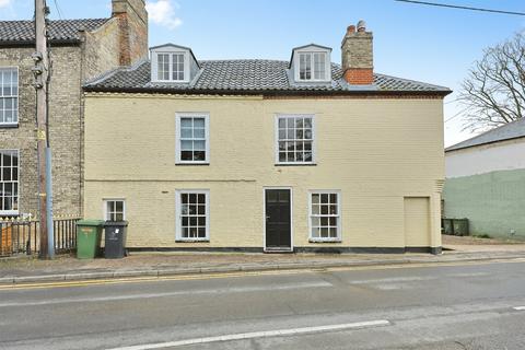 3 bedroom maisonette for sale, Dereham Road, Watton, Thetford