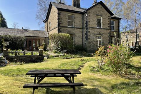 5 bedroom detached house for sale, Sunlaws Street, Derbyshire SK13