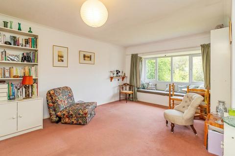 2 bedroom flat for sale, The Mount, Simpson, Milton Keynes, Buckinghamshire, MK6
